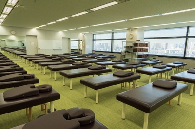 mH14EqeFNunFO5tE9OU4.jpg?w=940&h=940