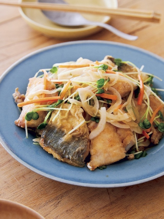 あじと玉ねぎのポン酢マリネ