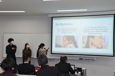 ネパール組は５チームが発表