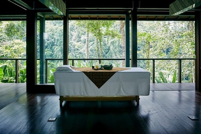 mTdKCK1LGKw70tsC8W38.jpg?w=940&h=940