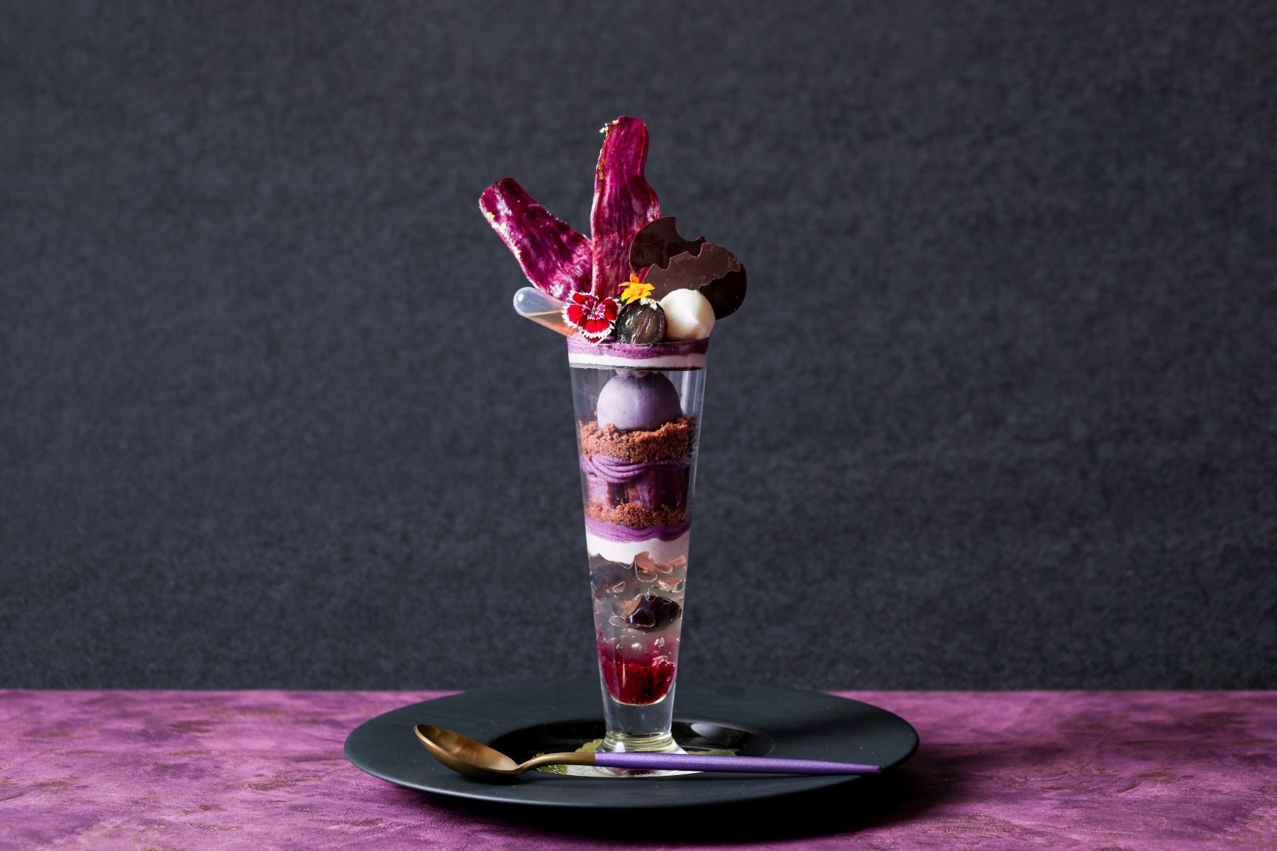 大人のご褒美パフェ~紫芋モンブラン~