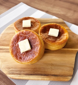 【アンテンドゥ創業40周年】メディアでも話題になった、 あの大人気パン、『ホットケーキぱん』が復刻発売！！