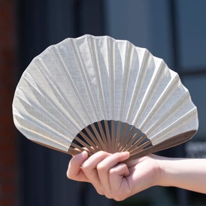 mWBWOGkIomLV5PqzTvf9.jpg?w=940&h=940