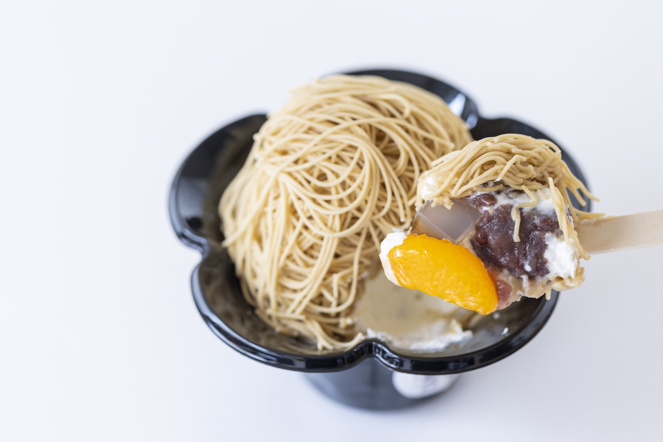 『隠れあんみつモンブラン ~バタークリームのせ~』880円