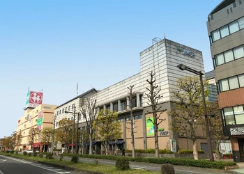 JR五日市線秋川駅徒歩3分「あきる野ルピア」に、1分単位で利用可能なワークブース「CHATBOX」を設置