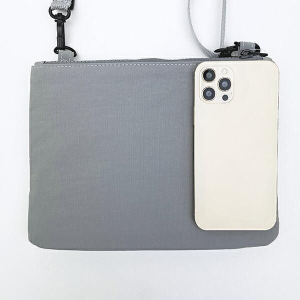 スヌーピーのショルダーバッグ