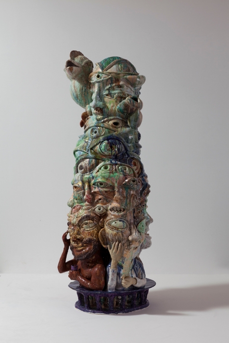 呂宣九(YUH, Sun Koo)《瞳の世界》2018年　滋賀県立陶芸の森陶芸館蔵