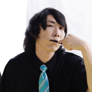 mcuTkKBaf90q9pQg07zX.jpg?w=940&h=940