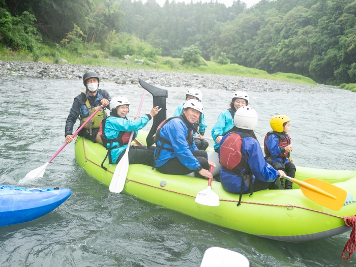 クルマのバンパーでしょうか? 大物もナイスピック!