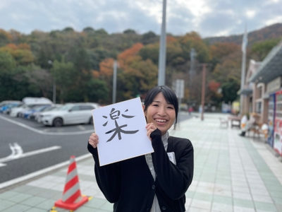 mfdyYiOq2ZBEPcb1ZTXN.jpg?w=940&h=940