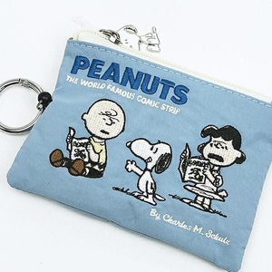 スヌーピーのパスポーチ