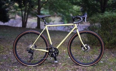 「山と旅の自転車プラス」SHIMANO GRX 820 仕様 VIGORE 京都本店及びオンラインストア販売開始