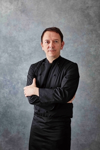 mk4G1cfKzVy8D4jhrUWI.jpg?w=940&h=940