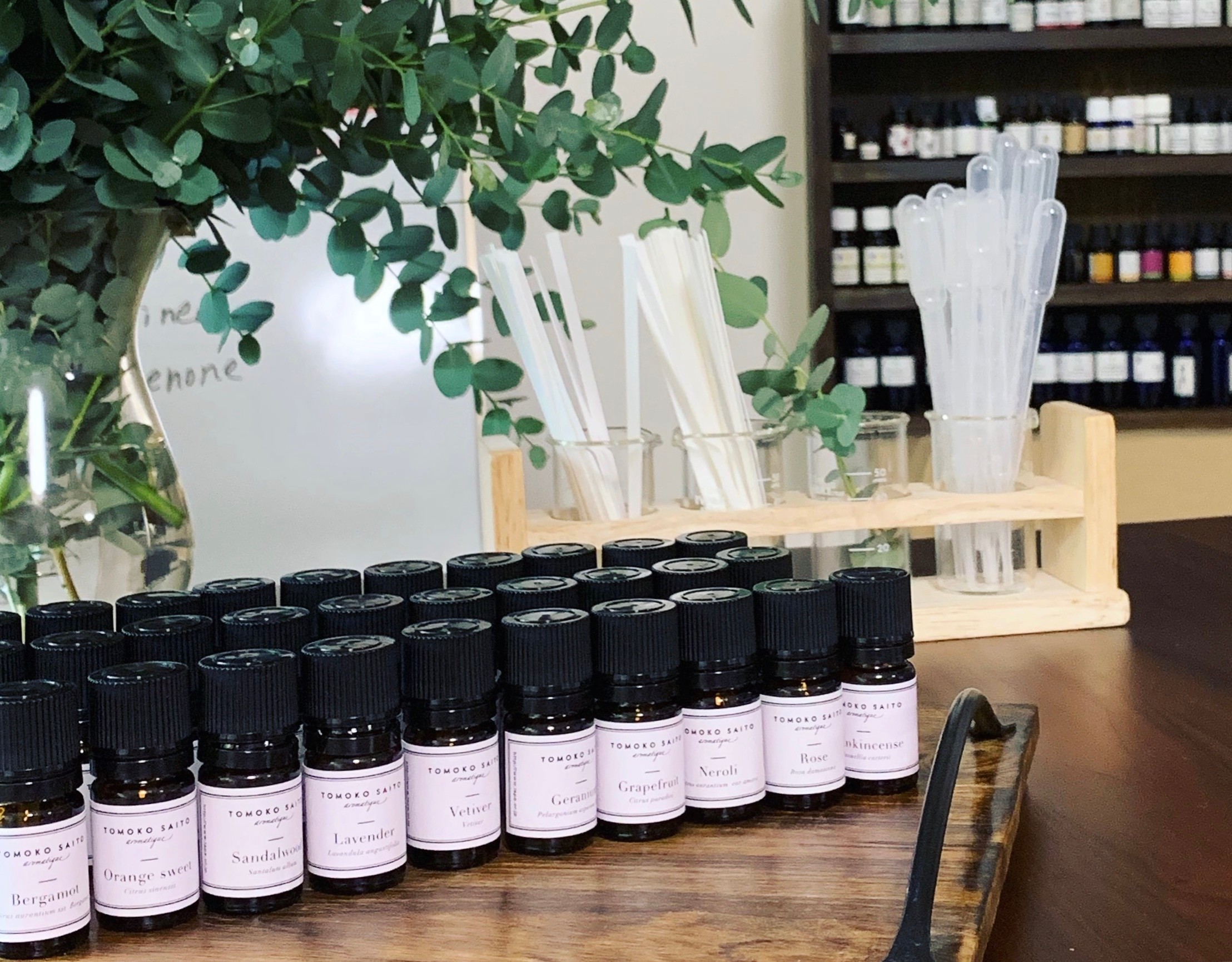 15分で体験！天然精油を使用した「アロマ調香Lab.」 オープニング