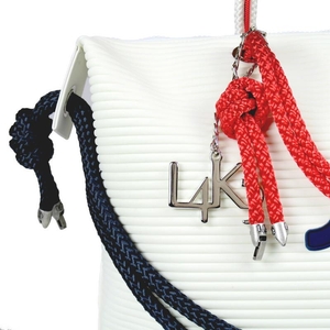 mmjJxAftssKBmY5wuY8i.jpg?w=940&h=940