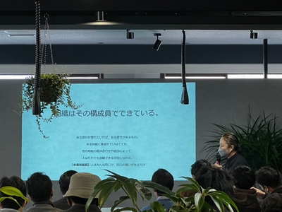 mn8TcgUfhmSlAli6M5hX.jpg?w=940&h=940