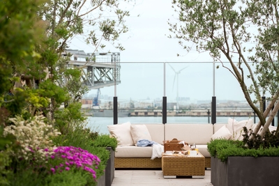 mqv4ZaNgDRafkYrMcJsa.jpg?w=940&h=940