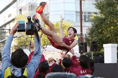 mwdq0h9W7P4RzmBf0LTx.jpg?w=940&h=940