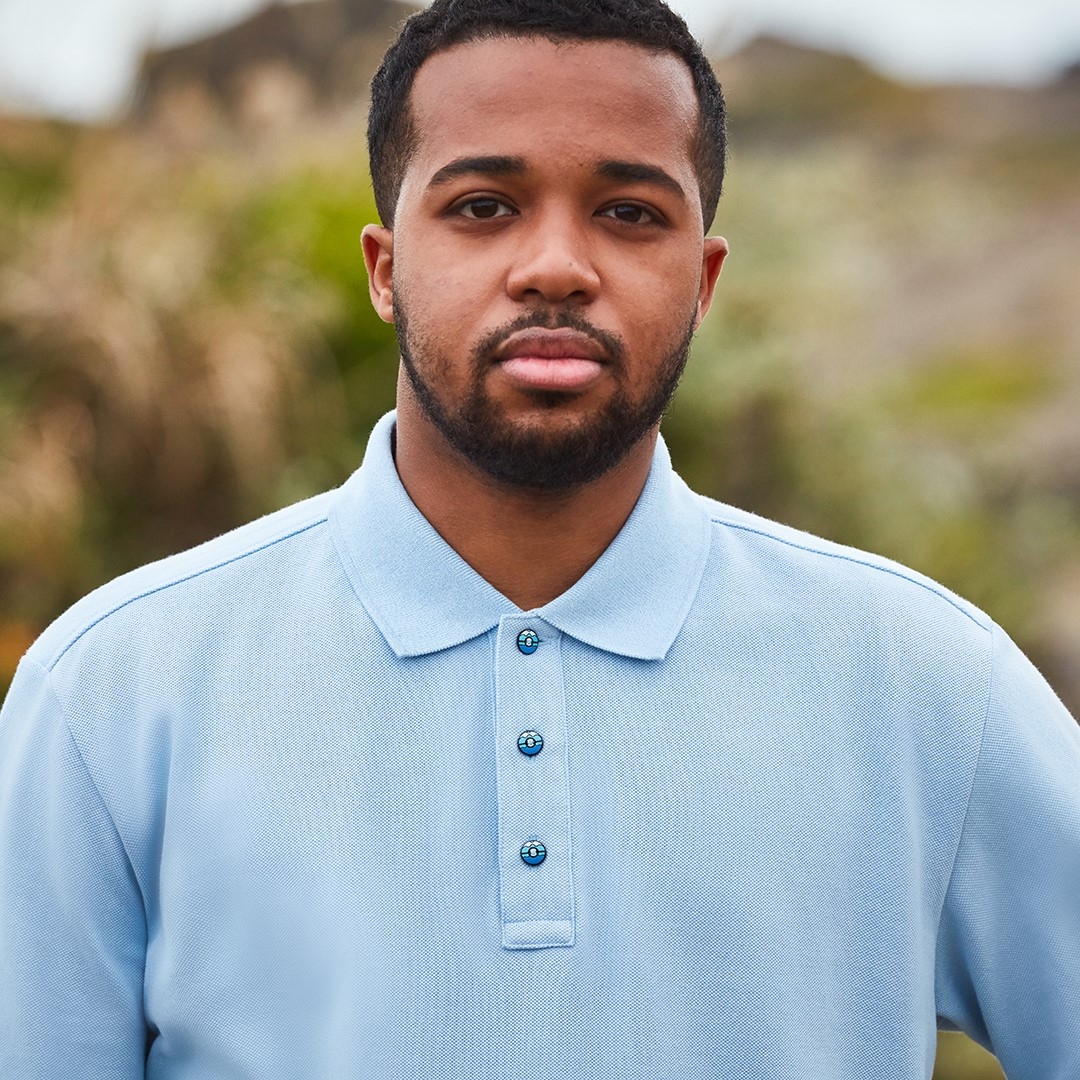 着用写真:ダイブボールボタン