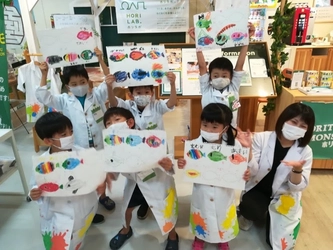 毎月予約で完売！地方発“第3の学び場”『ホリラボ』 12月のテーマは「色の順応性」で毎週土曜実施　 ～エンターテインメント文具店ホリタ、2021年は開催数を増加～