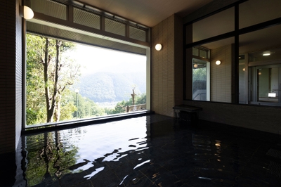 n5X0wsFPait28aWptHt8.jpg?w=940&h=940