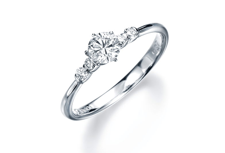 モニッケンダム 婚約指輪