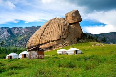 n7JpJXW2MnWuxTEqxaUK.jpg?w=940&h=940