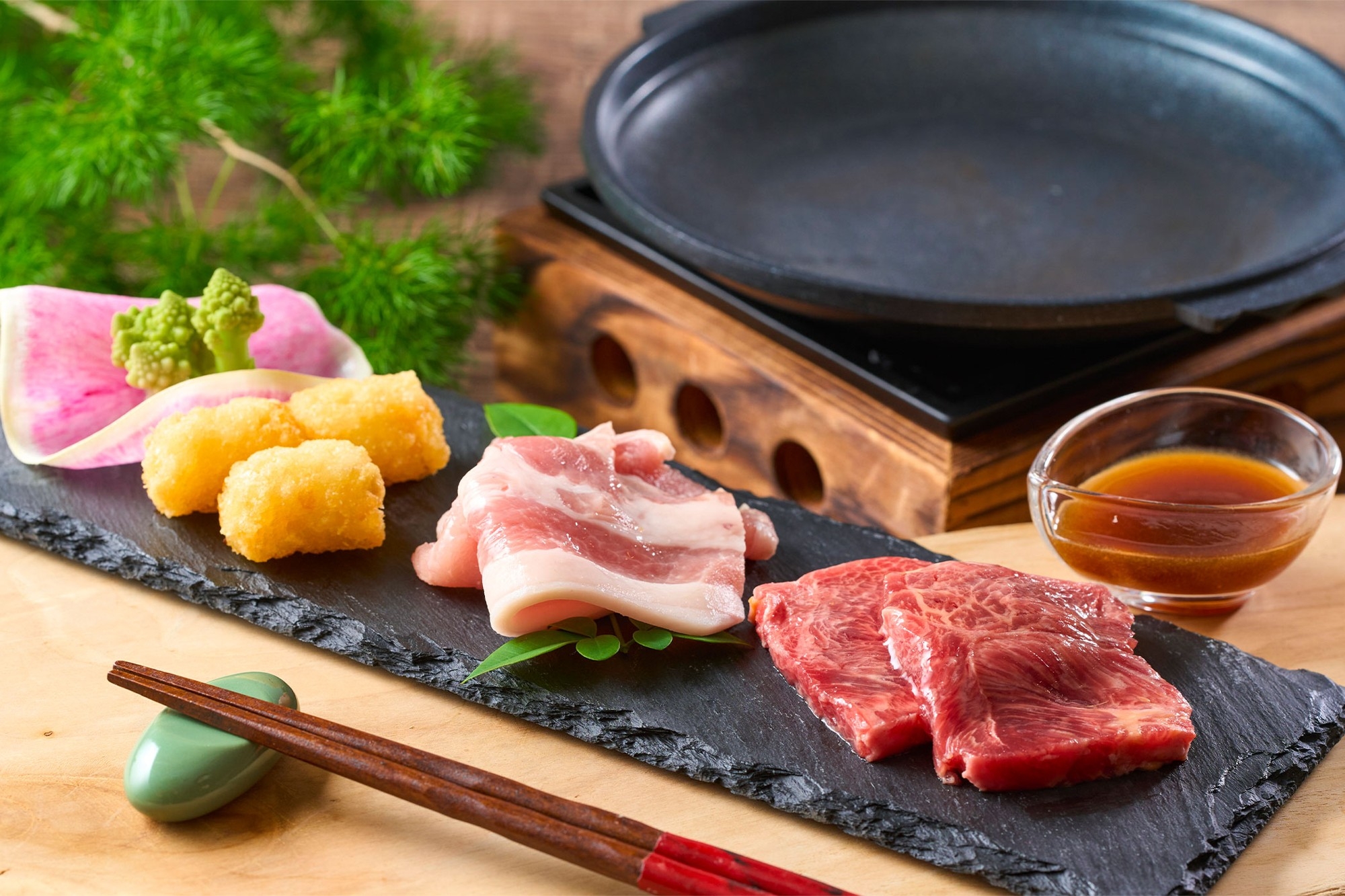 東の匠SPF豚と牛肉の陶板焼き(君津の森)