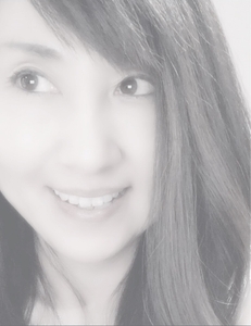 代表 岡部 理絵