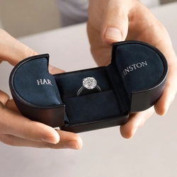 日本国内のハリー・ウィンストン全店舗で 2021年6月4日から6月6日までブライダルフェアを開催