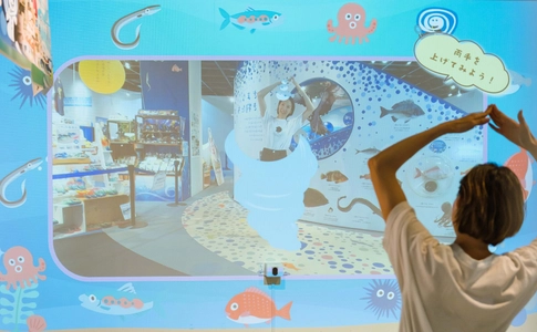 ココだけの新デジタルフォトエリア誕生！ みんなでクスっと笑える「あわじSNAP!」