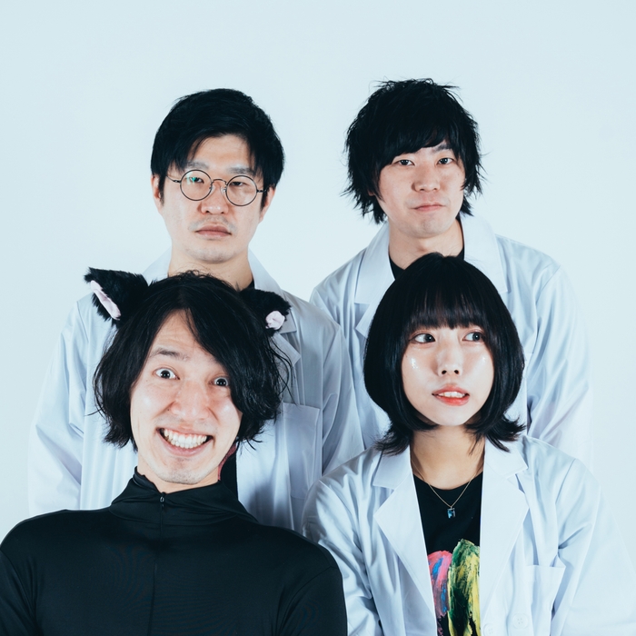 chocol8 syndromeメンバー アーティスト写真 上段左:ノモトクン、上段右:奏 下段左:ケンコモブチ、下段右:しゃおん