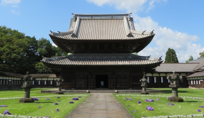 nHovb1YJROaw9wmOAFsb.jpg?w=940&h=940