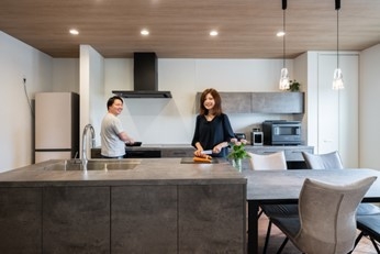 nIFoXKbqqx0z29qYcOzR.jpg?w=940&h=940