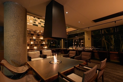 大人の夜ふかしを愉しむBAR