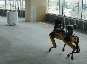 空間IDを活用した建設現場ロボット運用システムを開発