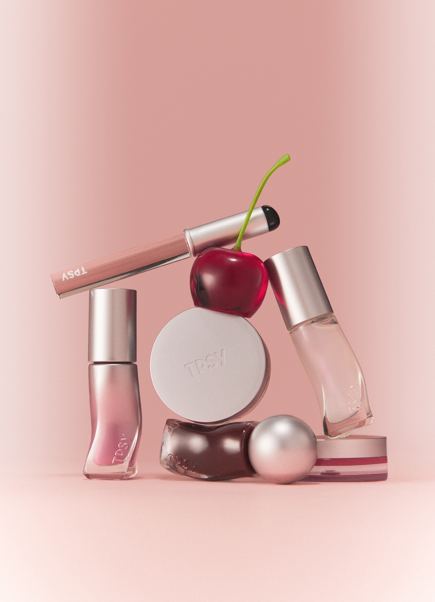 韓国の「 TPSY 」がQoo10「メガデビューLIVE」に参加！人気商品をお得な価格で販売！