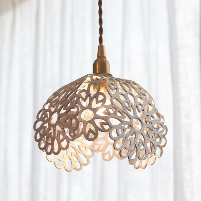 錫のペンダントライト　花5