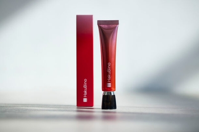 nWh9NgM8V1u9XE55TEBm.jpg?w=940&h=940