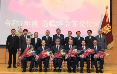 nWni4vctSzgoeqEv6Ok2.jpg?w=940&h=940