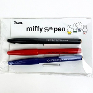 nWwjUPw1pjlxpK9iZrAd.jpg?w=940&h=940