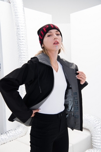 nc5iu5Cq9R6Y28cpVn81.jpg?w=940&h=940