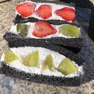 ncDLVsF2rHsSoI5kNkbf.jpeg?w=940&h=940