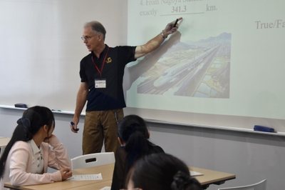 外国語学部の授業体験