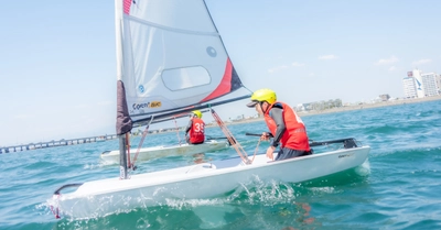 大阪北港マリーナの海でチャレンジ！小学生向け「大阪北港ちょっとヨットクラブ」を2025年5月に開講！