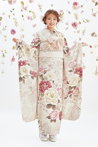 nlv1MthuKZ7yRb9wungx.jpg?w=940&h=940