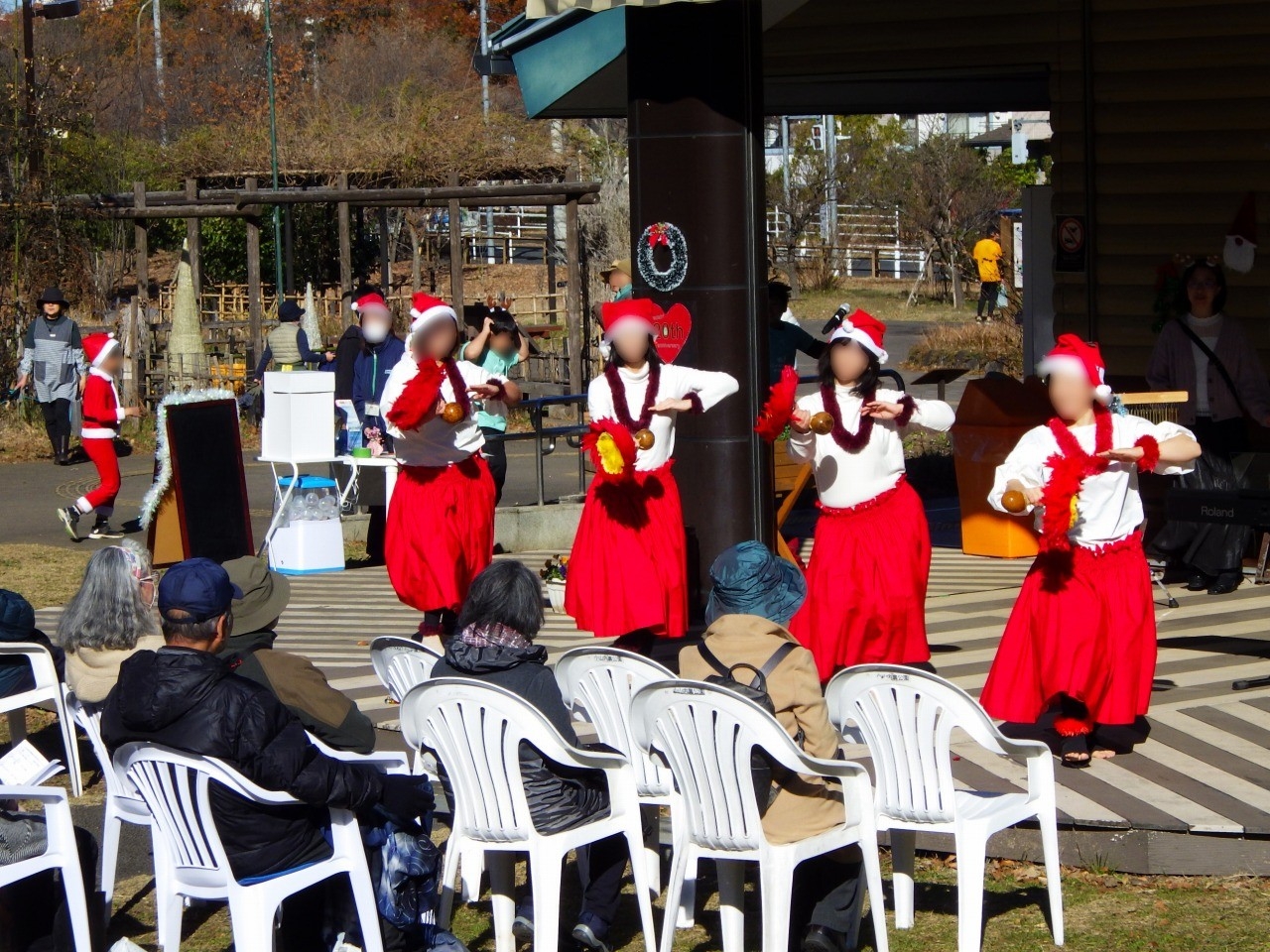 クリスマスソングとともに楽しく過ごす週末