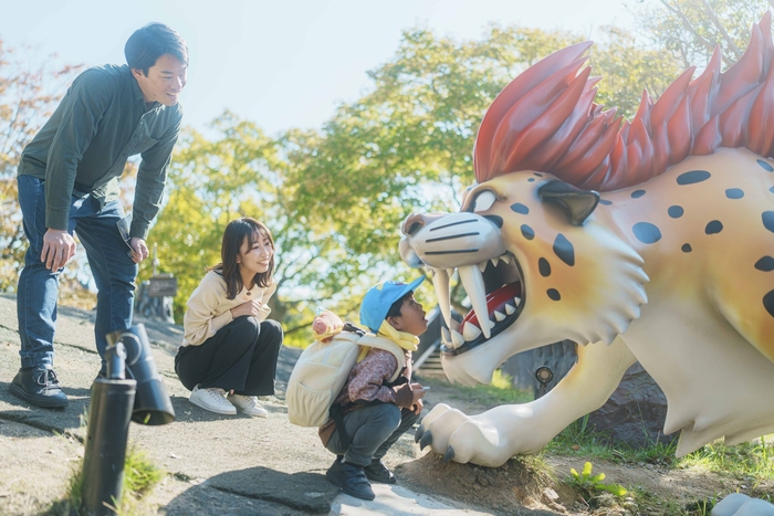 © ARMOR PROJECT/BIRD STUDIO/SQUARE ENIX