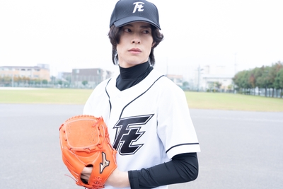 npTYDz24CkKU2fBwNgle.jpg?w=940&h=940