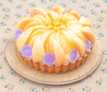 1piece 税込￥920／1whole（21cm）税込￥9,200